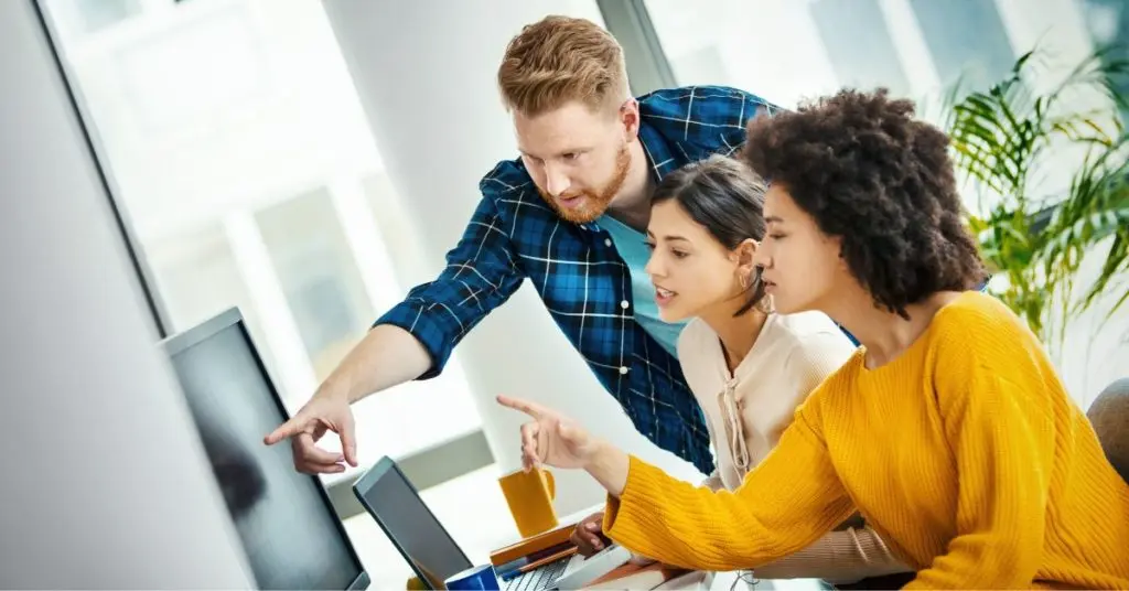 Essential Considerations Before You Start with Your Mobile Banking App